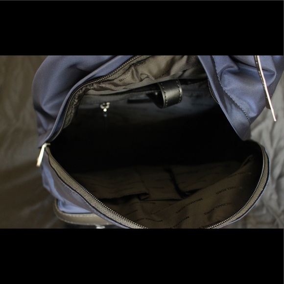 Michael Kors Kent Backpack indigo - Picture 7 of 8